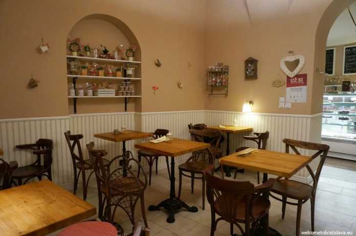 Zeppelin Cafe