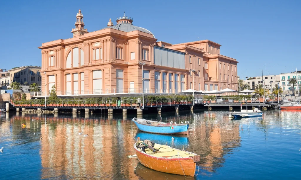 Donde está Bari- Teatro Margarita