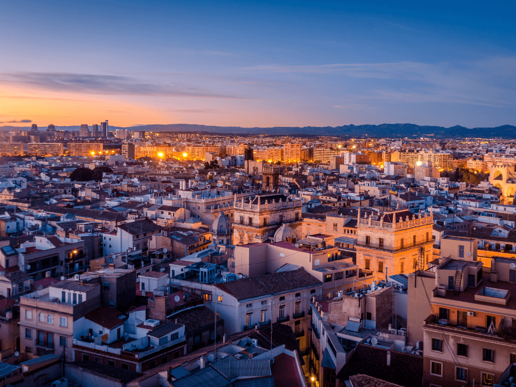 Donde está Valencia, como llegar y que ver en Valencia
